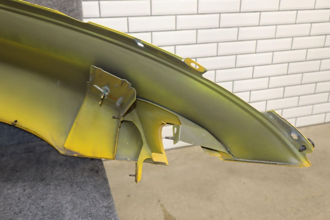 03-06 Chevy SSR LH Left Driver Front Fender Slingshot Yellow (79U) Poor Respray