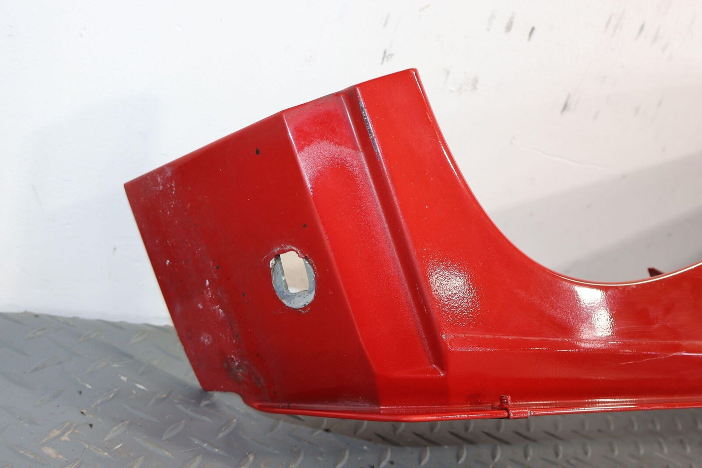 03-09 Hummer H2 Right RH OEM Front Fender Bare (Victory Red 43U) See Notes