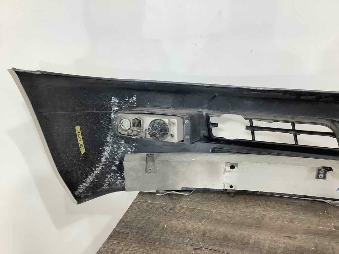 03-07 Lexus LX470 Front Bumper W/Fog & Signal Lights Sand Dollar Pearl (4R2)