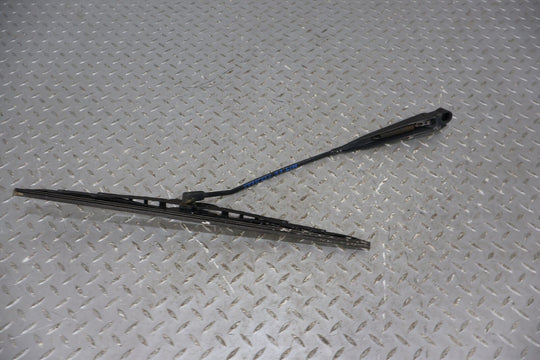 87-93 Ford Mustang Pair LH & RH Windshield Wiper Arms W/ Blades (Weathered)