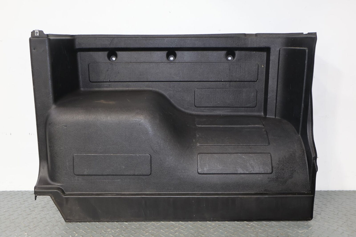 05-07 Hummer H2 SUT Left LH UPPER Bed Side Moulding (Textured Black) SUT ONLY