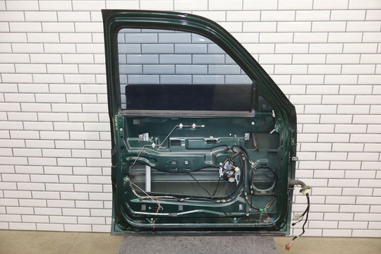 99-06 Chevy Silverado Sierra Front Left LH Electric Door W/Glass Polo Green 47U