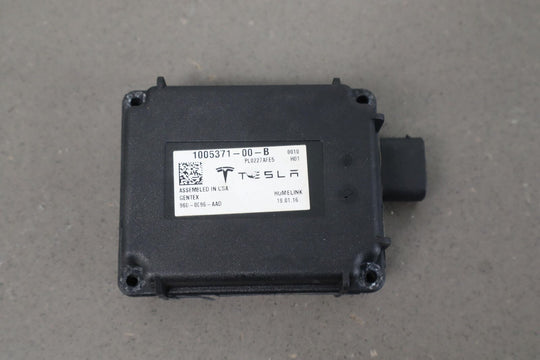 2016 Tesla Model S Homeline Control Module 1005371-00-B