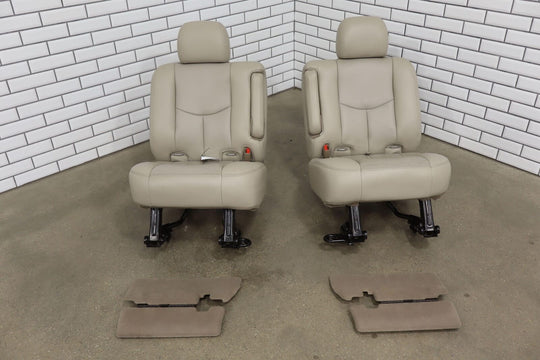 03-06 Chevy Tahoe/ GMC Yukon 2nd Row Bucket Seat Set (Neutral Leather)