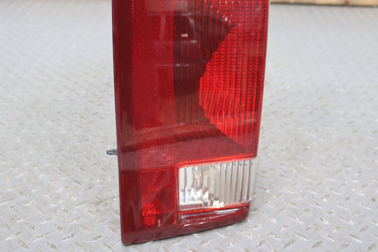 02-06 Cadillac Escalade Short WB Rear Left LH Tail Light Lamp (Tested) OEM