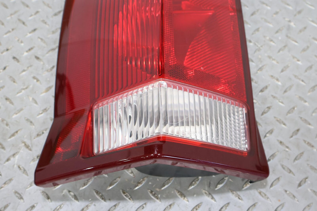 02-06 Cadillac Escalade Short Wheel Base Rear Left LH Tail Light Lamp (Tested)