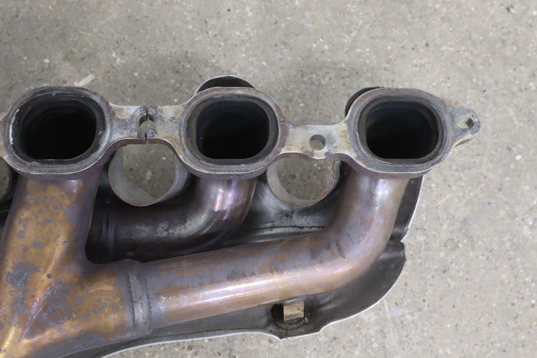 16-23 Chevy Camaro SS 6.2L Pair of LH&RH Exhaust Manifolds OEM 12629728