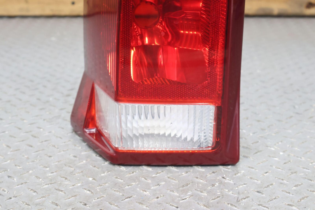 03-06 Cadillac Escalade Long Wheel Base Rear Left LH Tail Light Lamp (Tested)