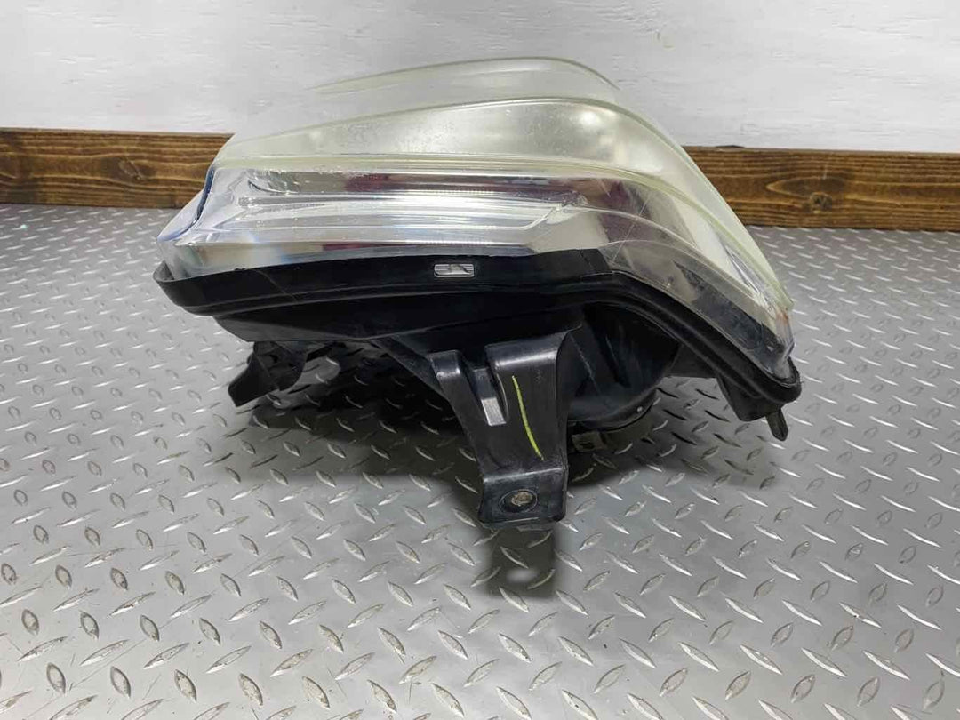 08-10 Ford F250SD Right RH Passenger Sealed Beam Factory Headlight (Halogen)