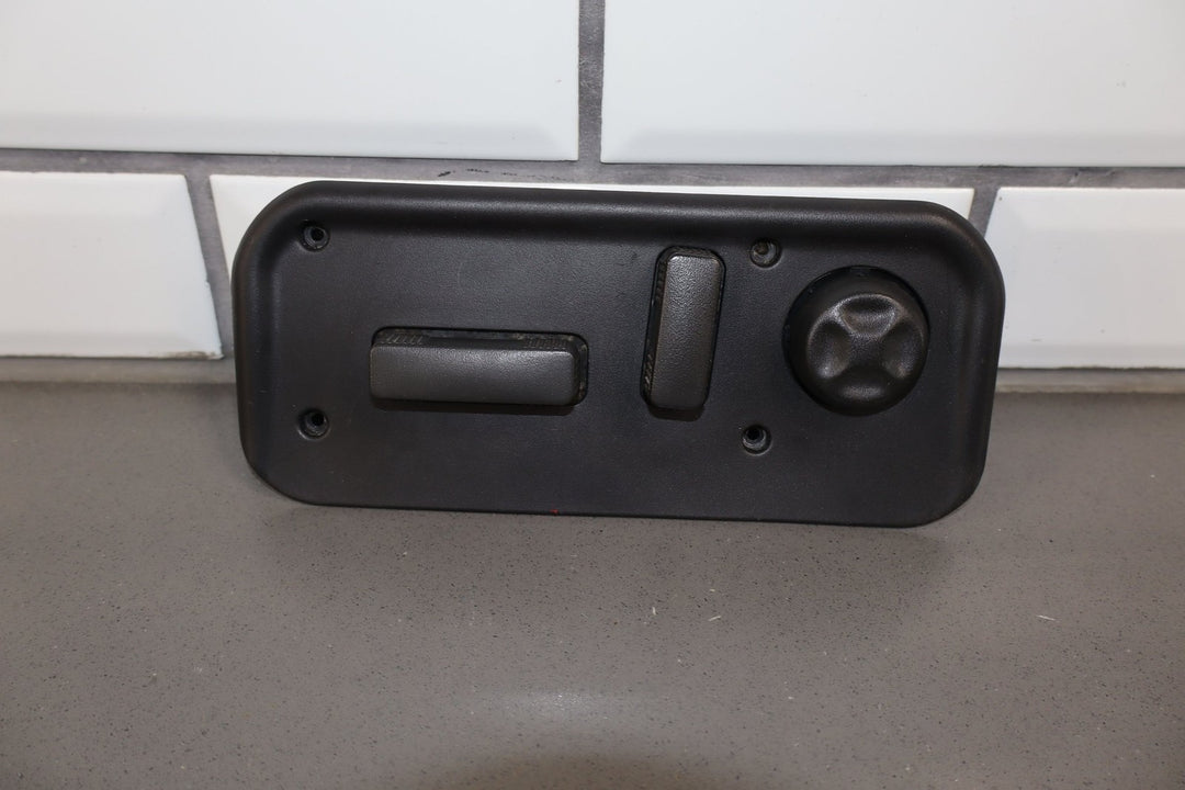 47339129