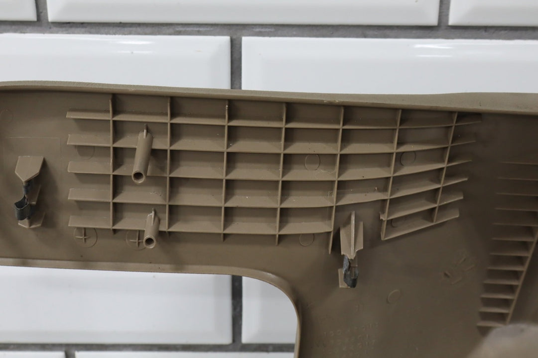 1999-2000 Escalade GMT400 - Knee Pad