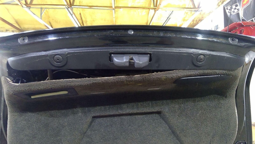 03-10 Bentley Continental GT Rear Trunk/Deck Lid W/ Spoiler (Black) See Notes