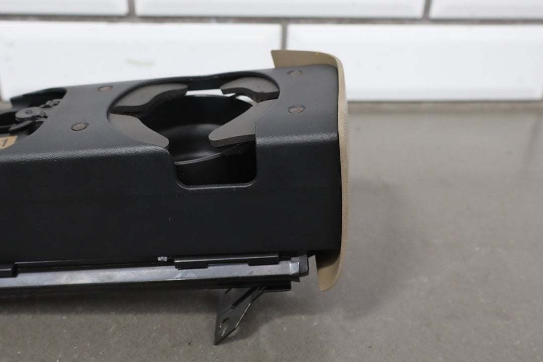 1999-2000 Cadillac Escalade Cup Holder