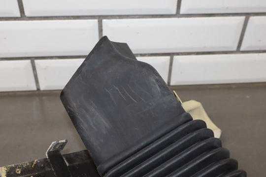 47354300