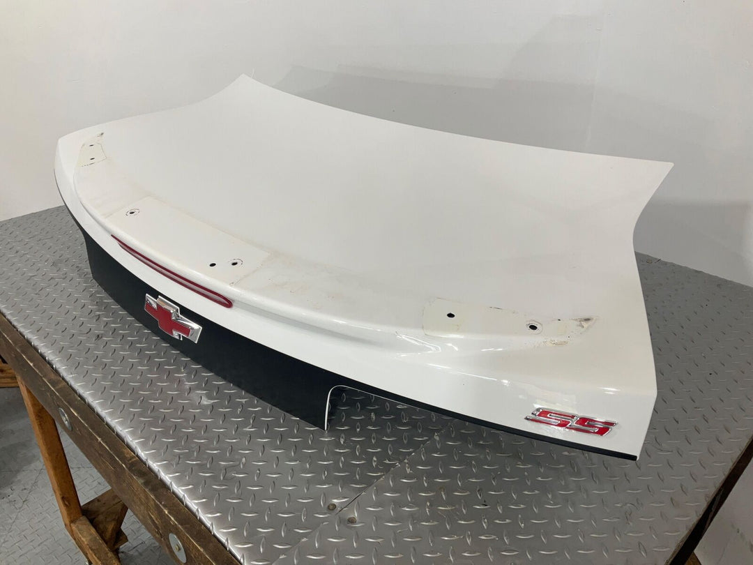 14-15 Chevy Camaro Coupe Trunk Deck Lid (Olympic White GAZ) NO Spoiler Included