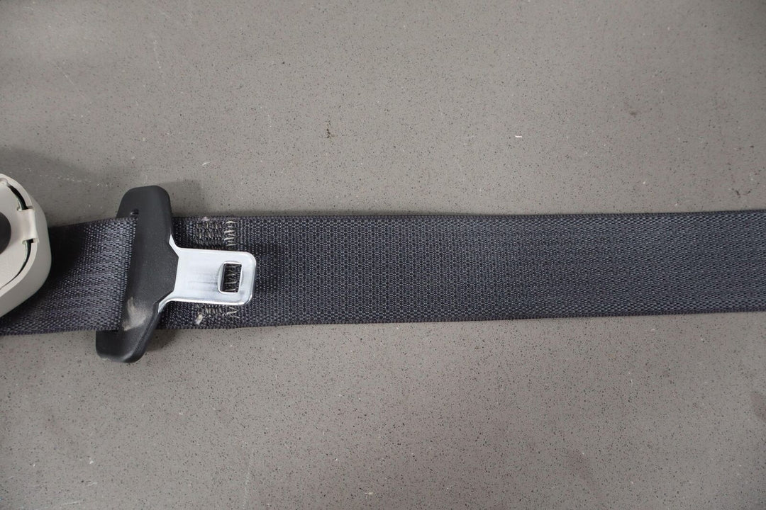 2015 Ram 1500 Quad Cab Right Rear Seat Belt Retractor (Black X9)