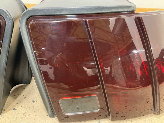 99-04 Ford Mustang Aftermarket Spray Tinted Tail Light Pair (Left/Right)