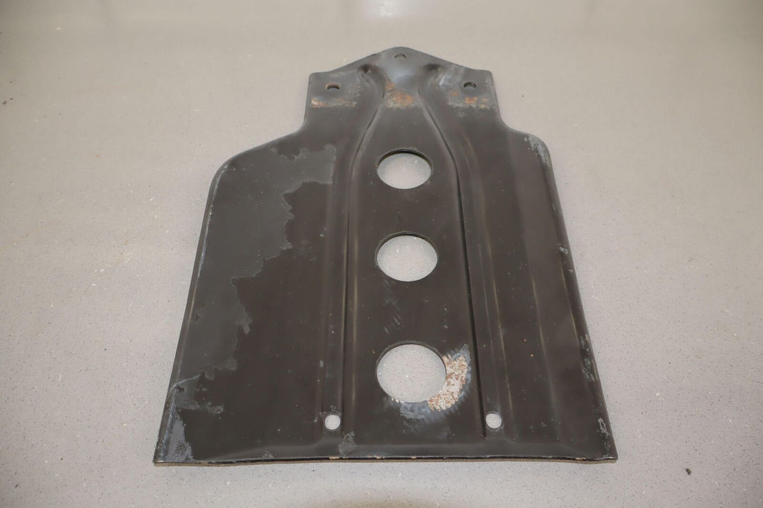 1991-1997 Toyota Land Cruiser FJ80 Transfer Case Skid Plate (Lightly Weathered)