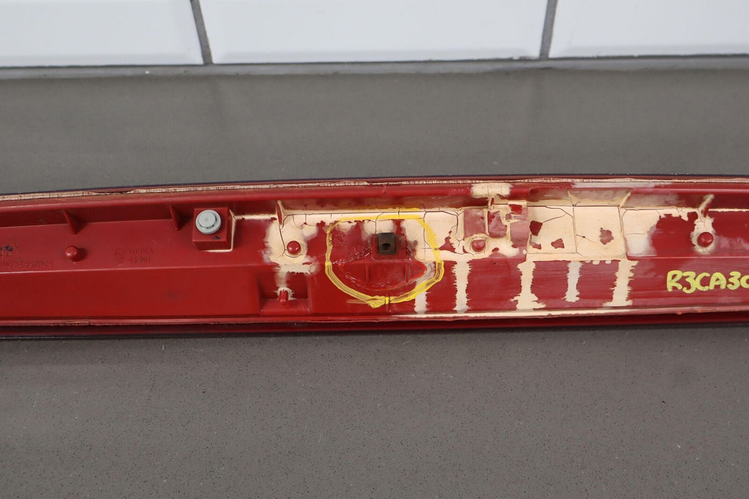 02-06 Cadillac Escalade LED 3rd Brake Light *Repaired Tab*