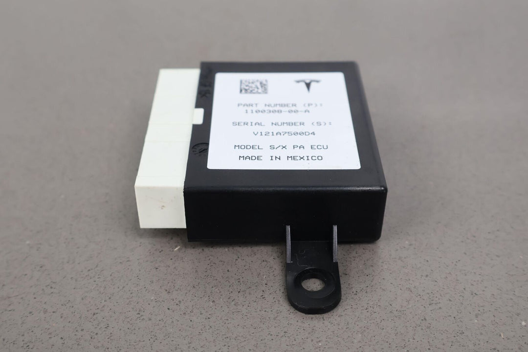 16-20 Tesla Model X OEM Park Assist Control Module (1100308-00-A)