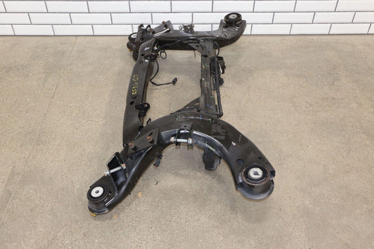 15-16 Dodge Challenger R/T Rear 6.4L Bare Undercarriage Crossmember (89K)