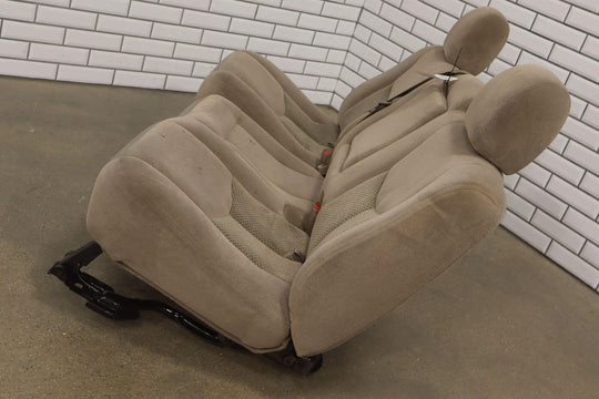 03-06 Chevy Tahoe 2nd Row Cloth Bench Seat (Tan) See Photos/Description