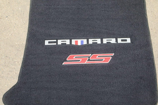 16-23 Chevy Camaro SS Convertible Pair of OEM Carpeted Floor Mats Embossed Black