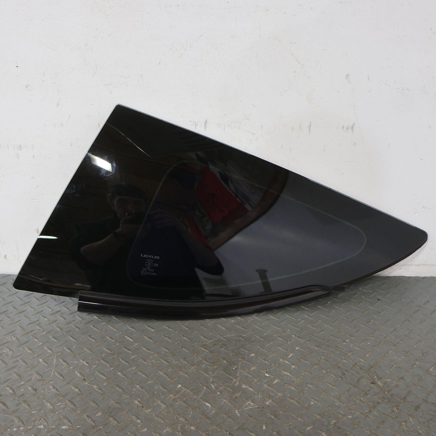 18-19 Lexus LC500 Rear Left LH Quarter Window Glass (Self Tint) Glass Only