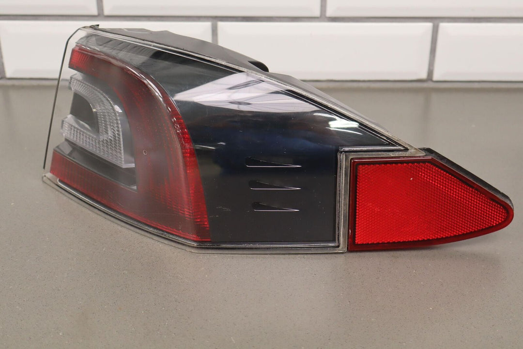 2012-2020 Tesla Model S Passenger Right Tail Light LED Outer 6005919-00-E