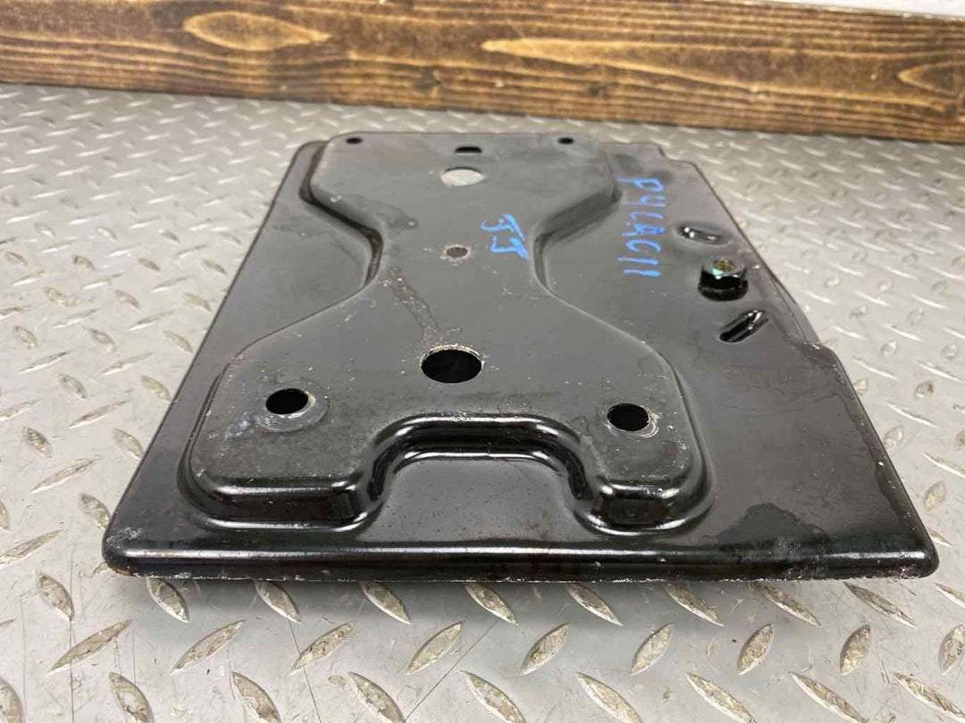 02-06 Cadillac Escalade (8-325 & 8-364) OEM Battery Tray