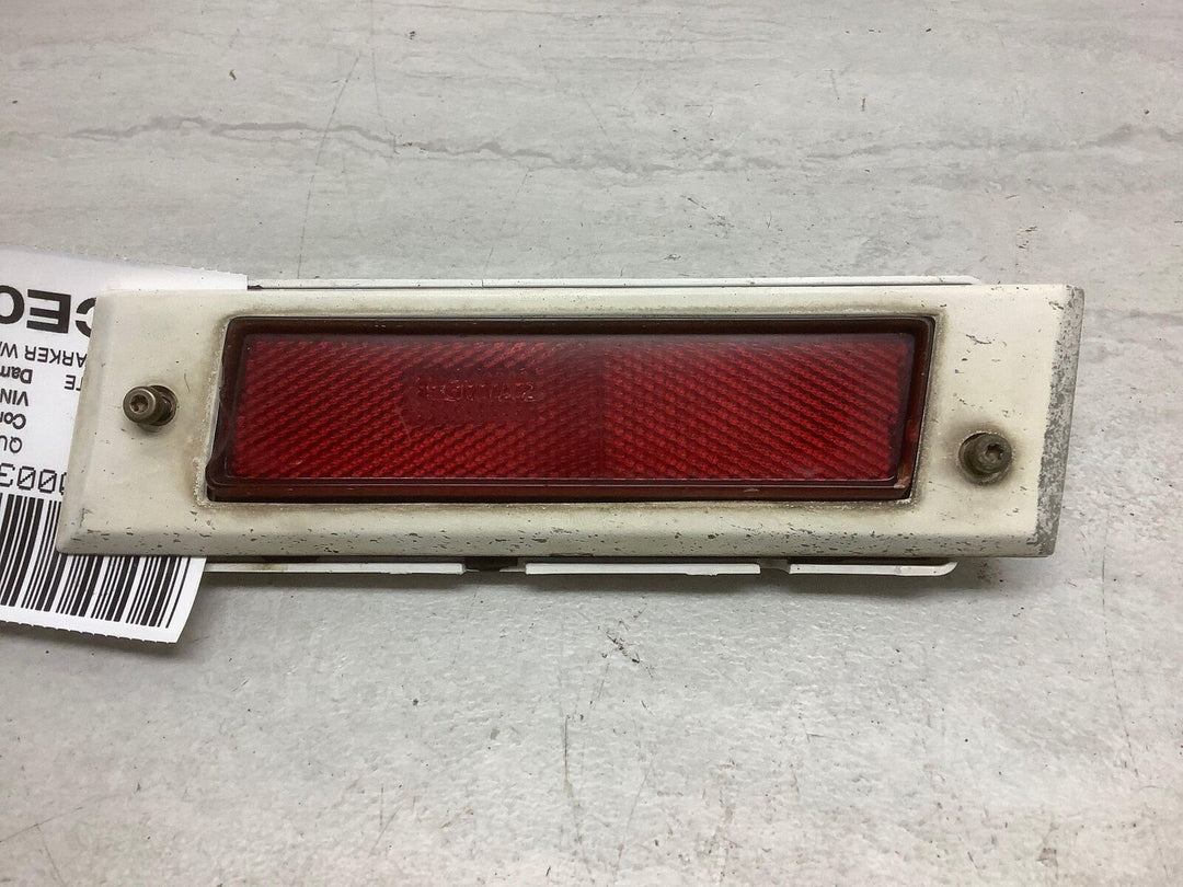 1986 Chevy Monte Carlo SS Right Rear Side Marker with Bezel (White U3967)