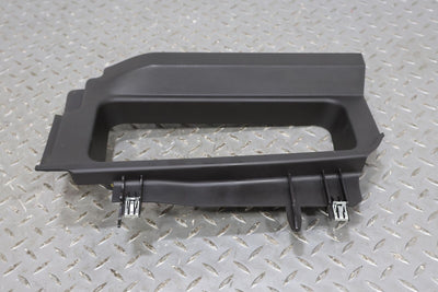 05-09 Hummer H2 SUT Rear Left LH Midgate Window Moulding (Moulding ONLY) Black