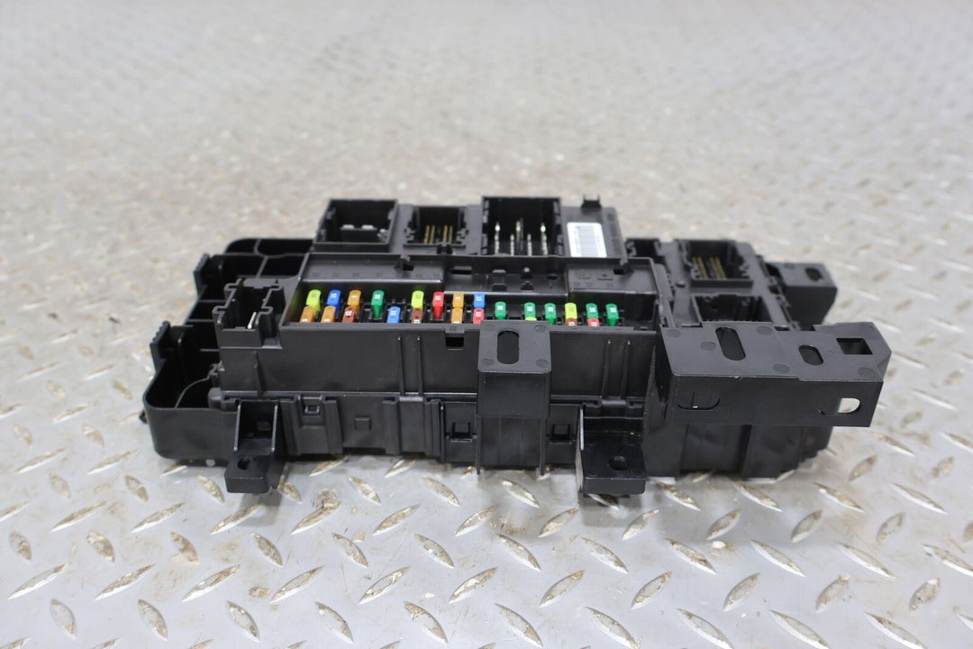 21-22 Ford Mustang Mulitfunction Smart Junction Box (LR3T-15604-AAAJ)