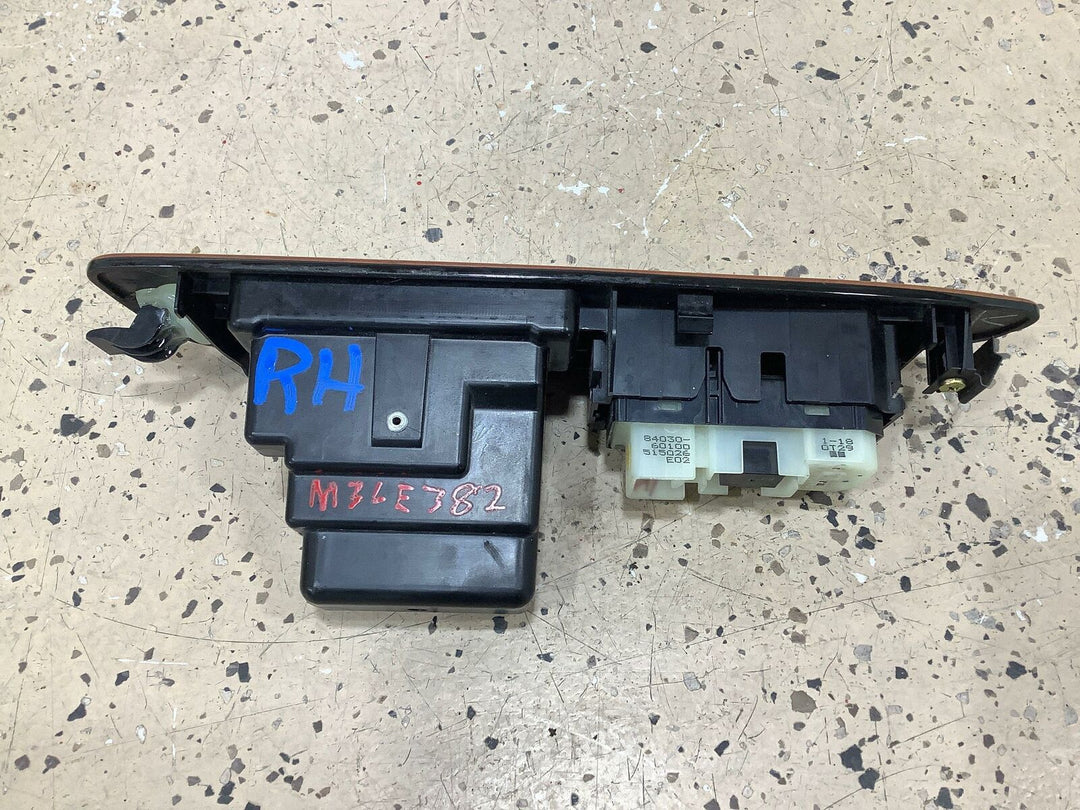 03-07 Lexus LX470 Passenger Right Rear Window Switch W/Bezel (Tested)