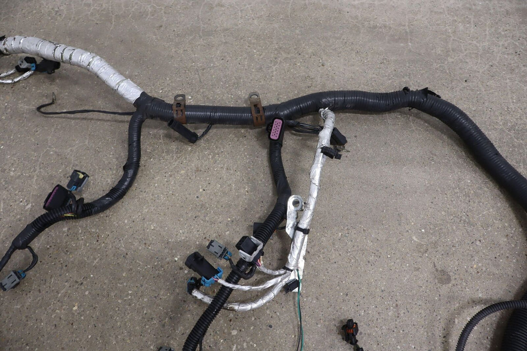 04-06 Cadillac XLR 4.6L DOHC Northstar V8 OEM Engine Wiring Harness