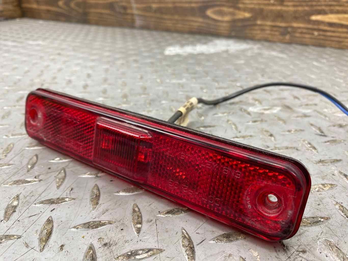 03-09 Hummer H2 Right RH Rear Red LED Side Marker Light/Lamp OEM