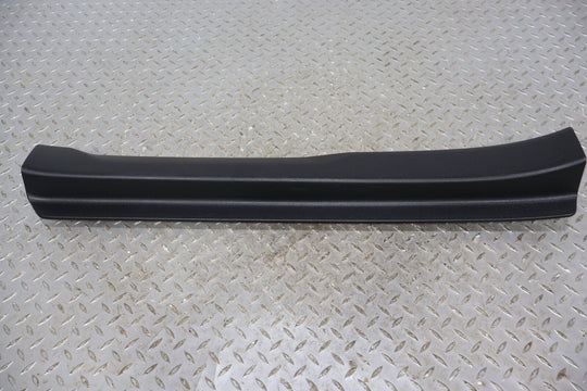 17-19 Fiat 124 Spider Pair LH&RH Interior Door Sill Entry Plates (Nero XR)