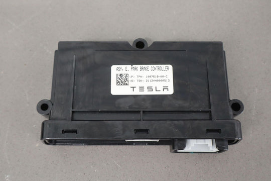 12-20 Tesla Model S Emergency Parking Brake Control Module (1007618-00-C) OEM