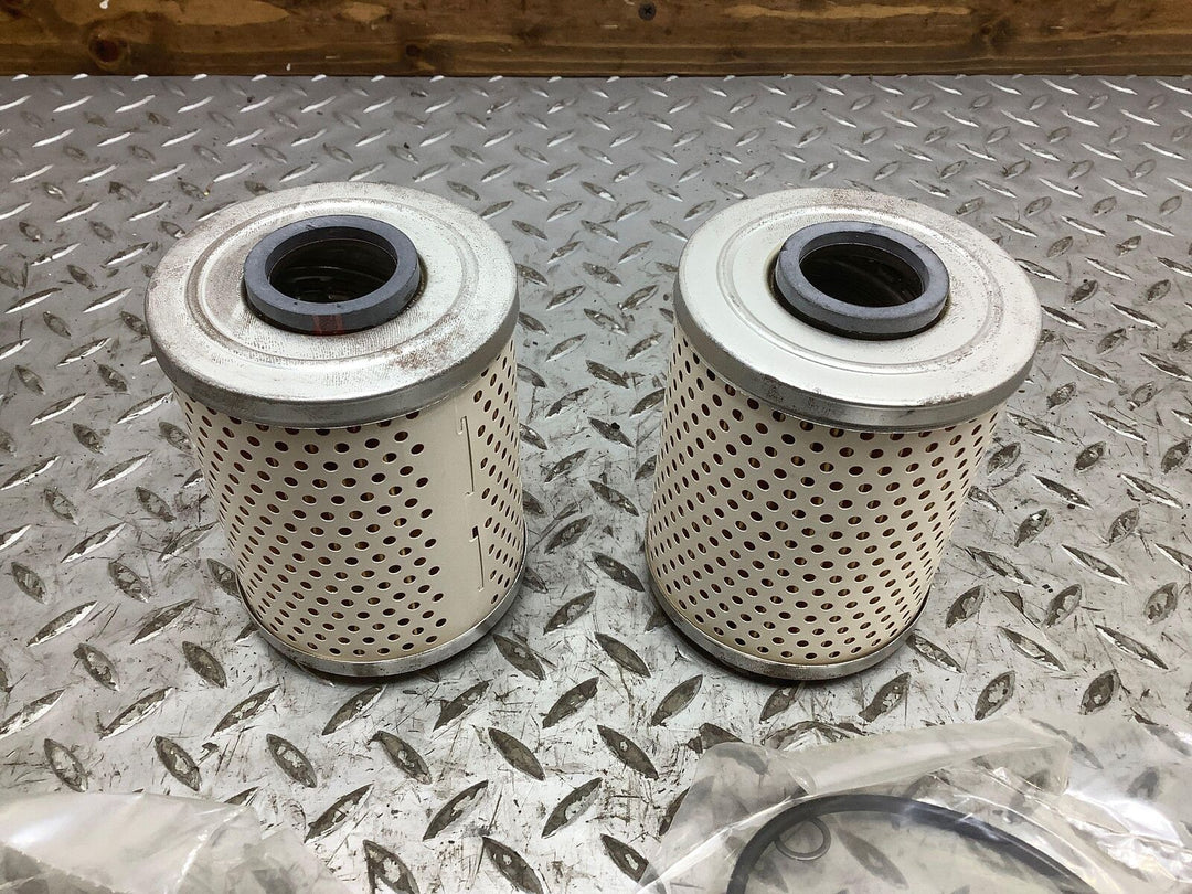 01-06 BMW M3L6 Pair of Champion 55160T Engine Oil Filters NIB