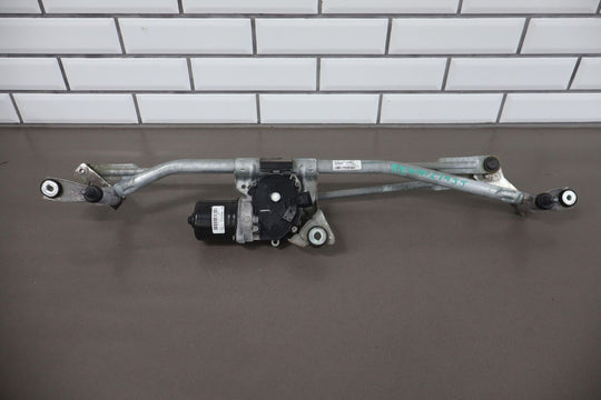 2014-2018 GMC Sierra / Silverado Windshield Wiper Motor with Transmission OEM