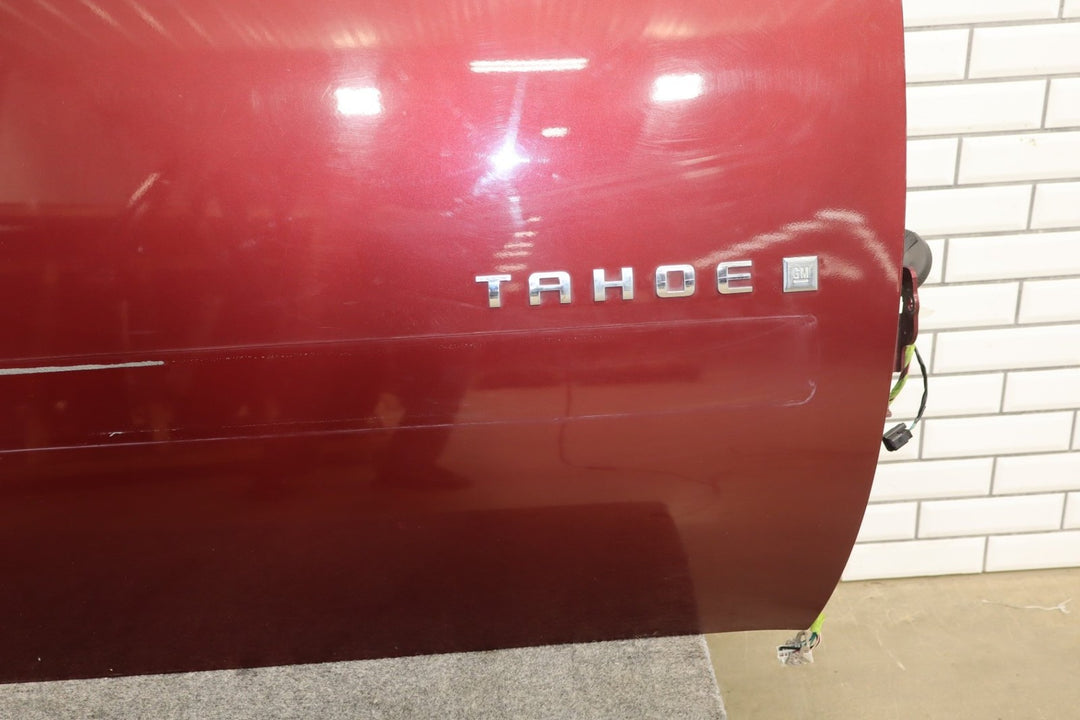 47372800