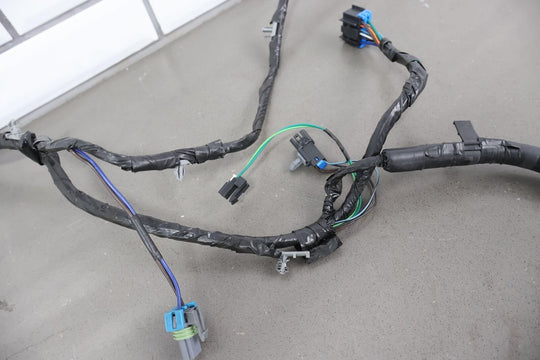 2002 Chevy Silverado Crew Cab Front Right Door Wiring Harness (See Photos)