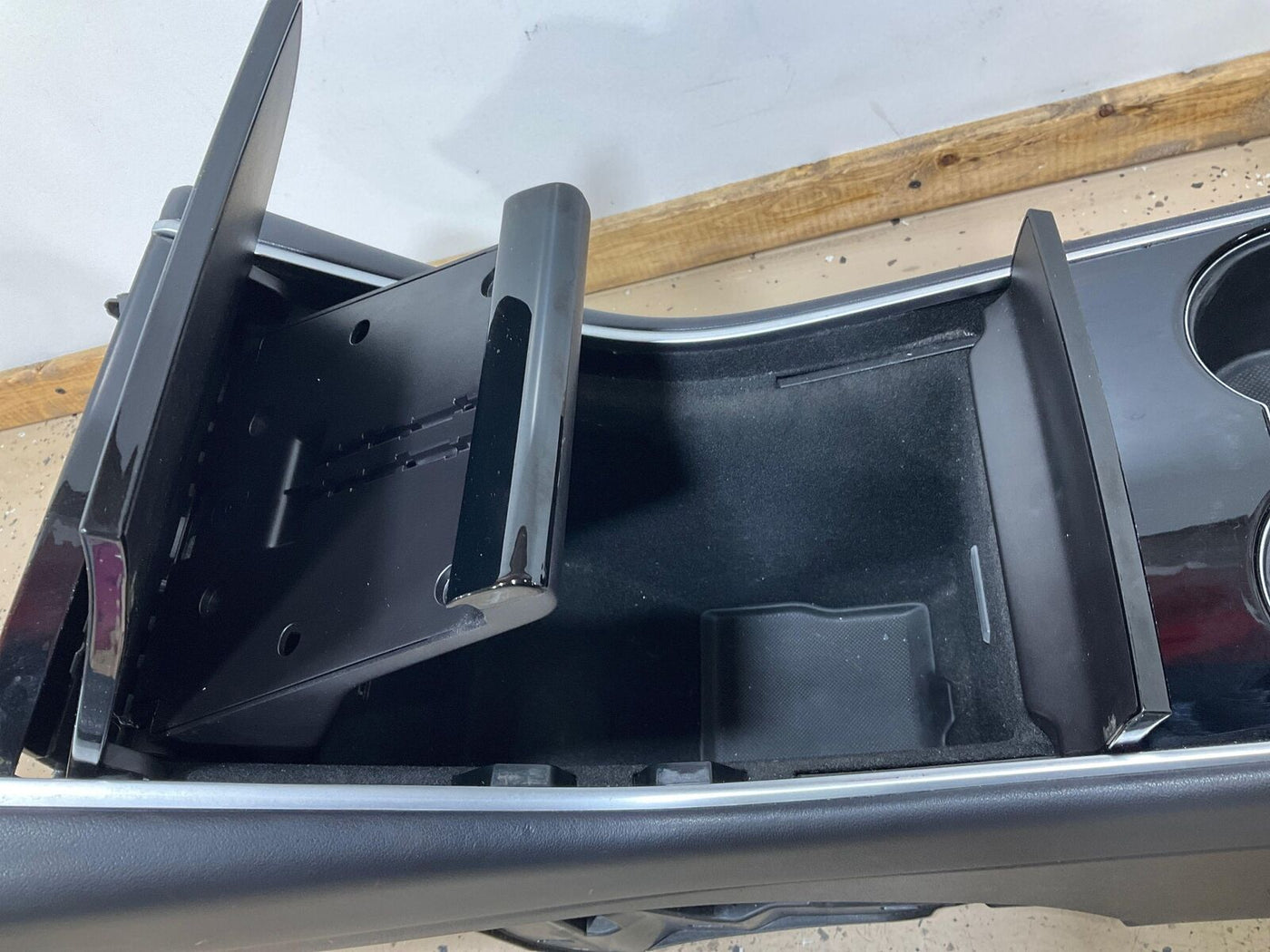 2017-2022 Tesla Model 3 M3 Front Floor Center Console Arm Rest