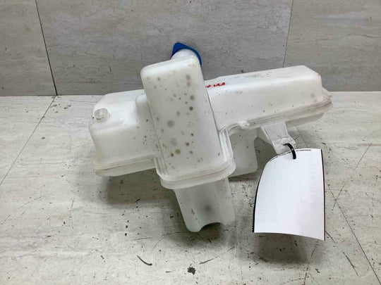 17-20 BMW I3 Front Washer Bottle W/ Pump