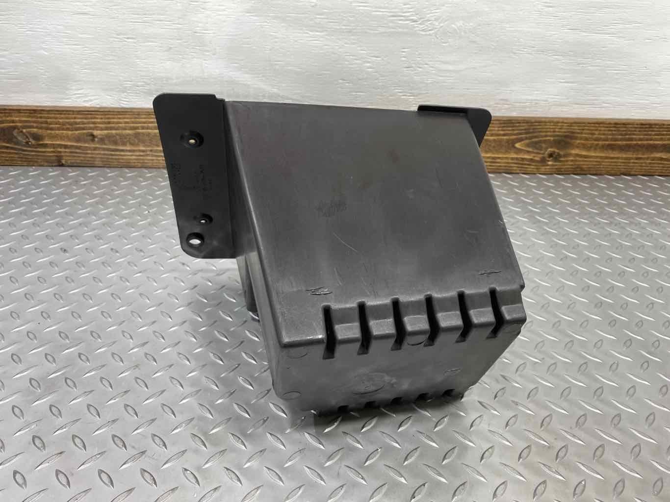 03-07 Hummer H2 Center Console Cubby Insert (Black) OEM