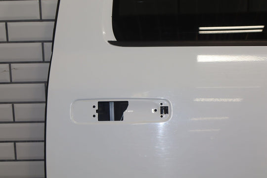 09-18 4th Gen Ram 2500 Mega Cab Rear Right RH Door W/Glass (Bright White PW7)