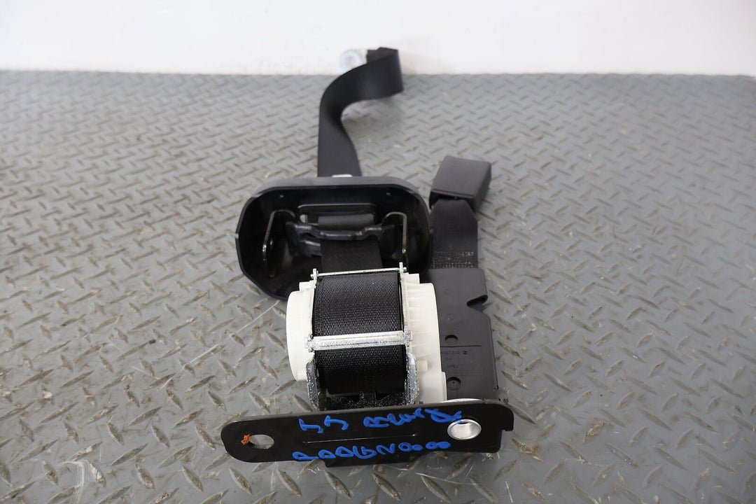 13-18 Ram 1500 Crew Cab Rear Center Seat Belt Retractor (Black XT) OEM Tested