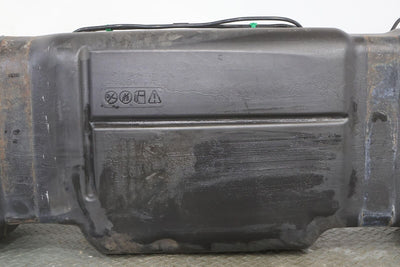 2003 Hummer H2 OEM Gasoline Fuel Tank W/Good Sealing Ring (No Fuel Pump)