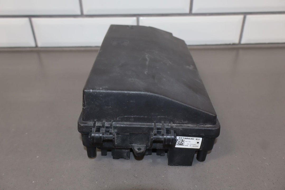 2012-2015 Chevy Camaro SS Underhood Engine Fuse Box