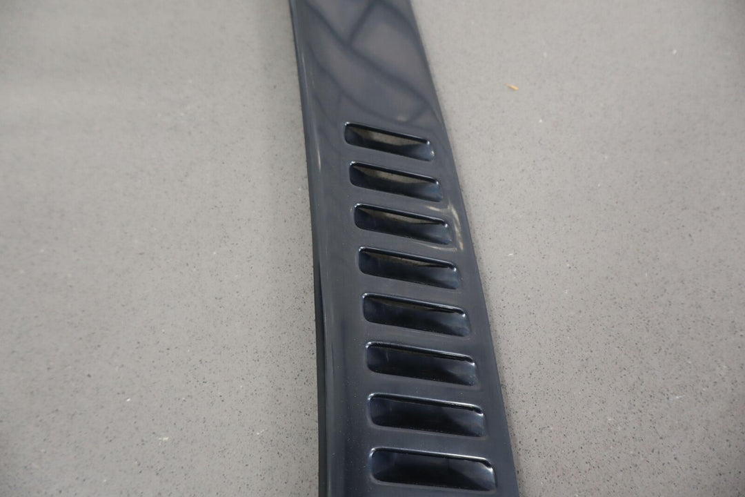 91-98 Toyota Land Cruiser LH Left Driver Rear Quarter Vent Trim Black See Photos